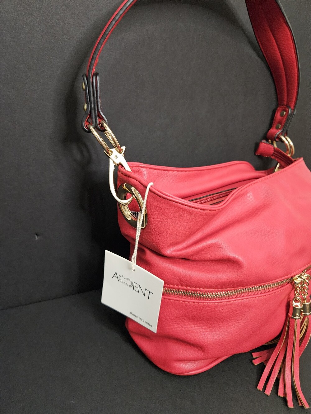 Accent by Sam Edelman red faux leather handbag with gold hardware & tassels NEW - Picture 3 of 10
